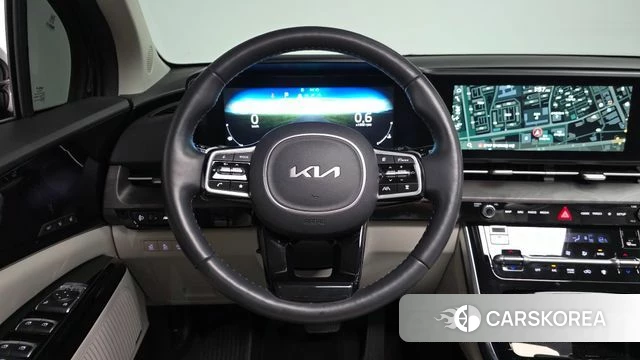 Kia Carnival 4th generation 2023 Черный из Кореи, фото 2