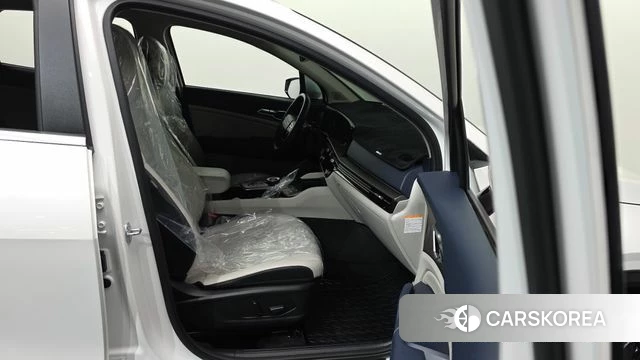 Kia The New Sportage 5th Generation Hybrid 2025 Белый из Кореи, фото 2