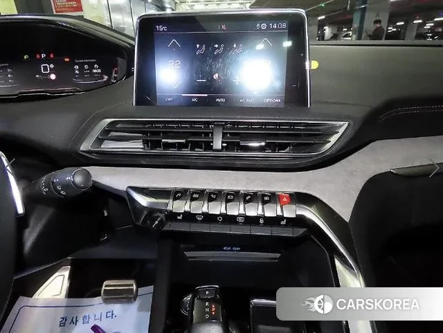 Peugeot 5008 second generation 2021 Серый из Кореи, фото 2