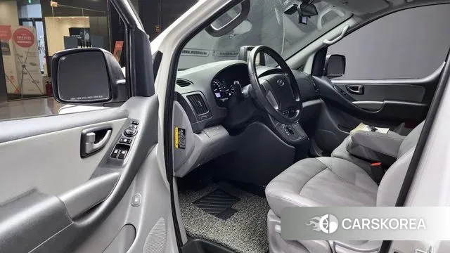 Hyundai The New Grand Starex 2019 Белый из Кореи, фото 2