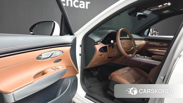 Genesis GV70 2022 Белый из Кореи, фото 2