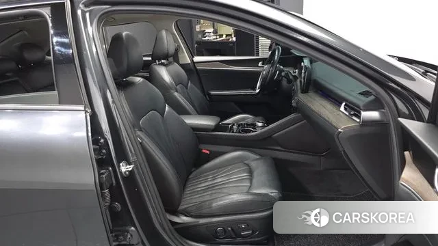 Kia K5 3rd generation 2019 Серый из Кореи, фото 2