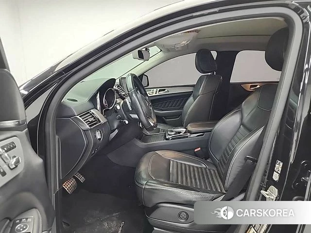Mercedes-Benz GLE - Class W166 2018 Черный из Кореи, фото 2