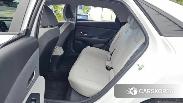 Hyundai Avante (CN7) 2022 Белый из Кореи, фото 2