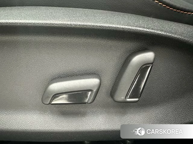 Volkswagen Bora 2023 Белый из Китая, фото 2
