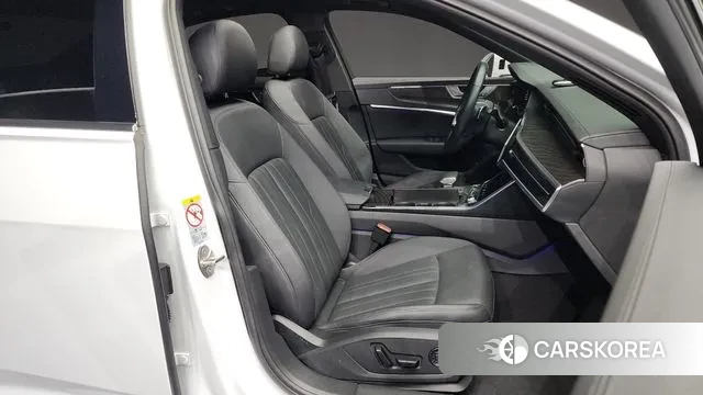 Audi A6 (C8) 2023 Белый из Кореи, фото 2