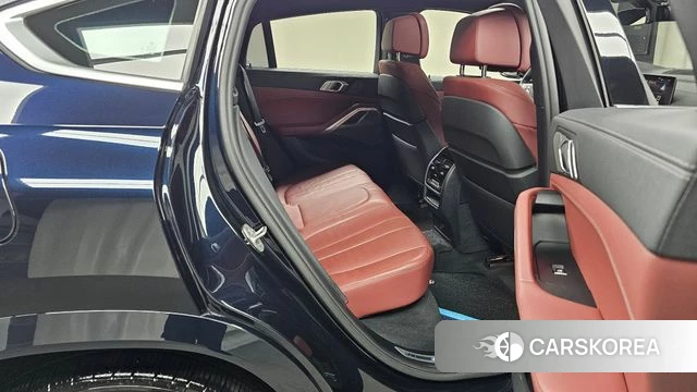 BMW X6 (G06) 2021 Черный из Кореи, фото 2