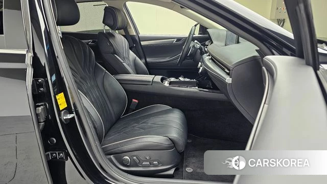 Genesis G80 (RG3) 2022 Черный из Кореи, фото 2