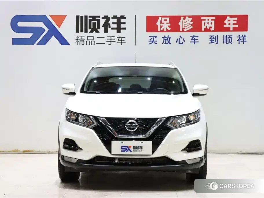 Nissan Qashqai 2022 Белый из Китая, фото 2
