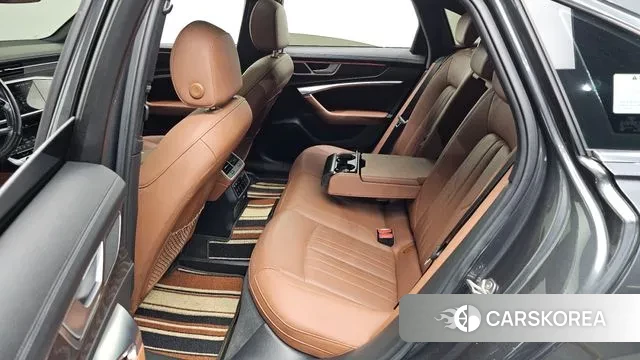 Audi A6 (C8) 2023 Серый из Кореи, фото 2