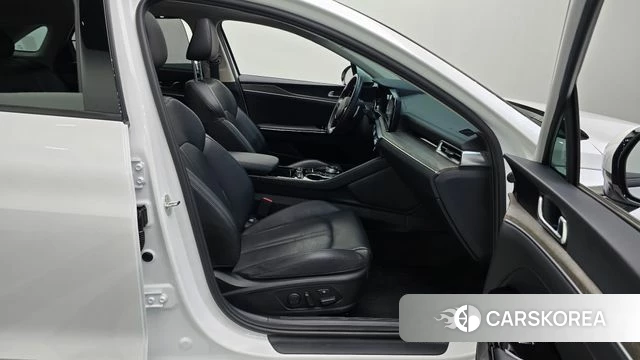 Kia K5 3rd generation 2023 Белый из Кореи, фото 2