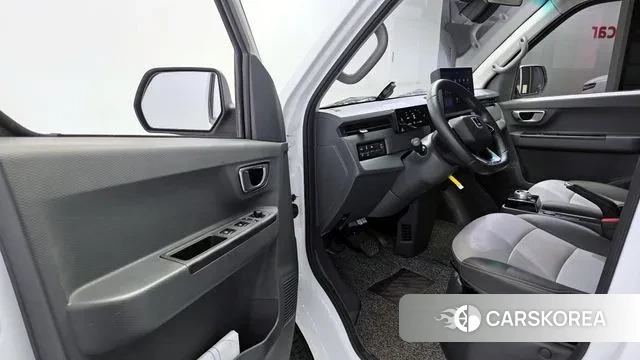 Other imported cars Other 2023 Белый из Кореи, фото 2