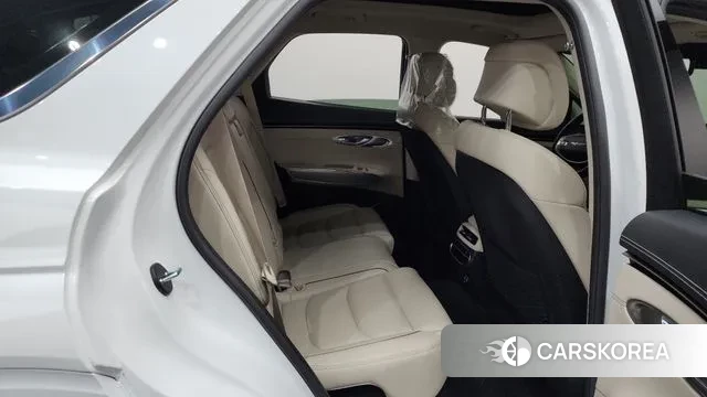 Genesis GV70 2021 Белый из Кореи, фото 2