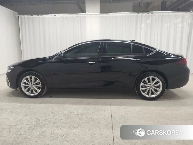 Buick Regal 2024 Черный из Китая, фото 2