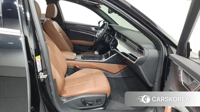 Audi A6 (C8) 2022 Черный из Кореи, фото 2