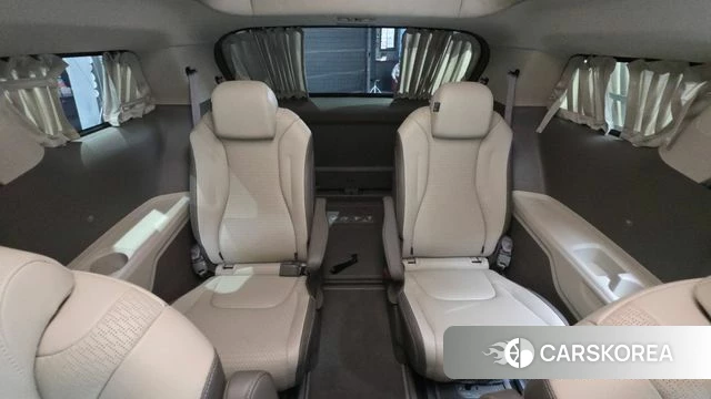 Kia Carnival 4th generation 2023 Белый из Кореи, фото 2
