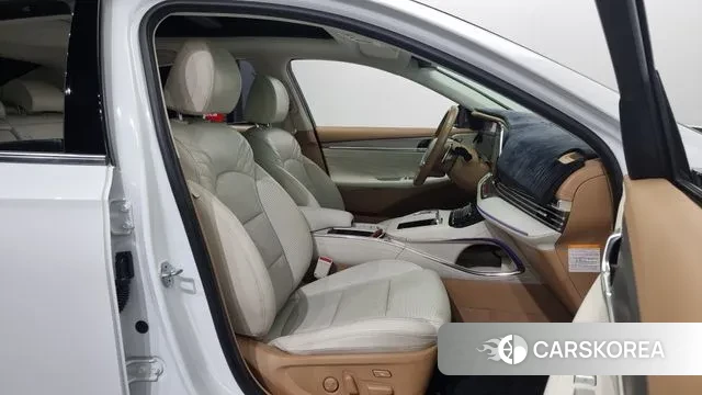 Hyundai The New Grandeur IG Hybrid 2021 Белый из Кореи, фото 2