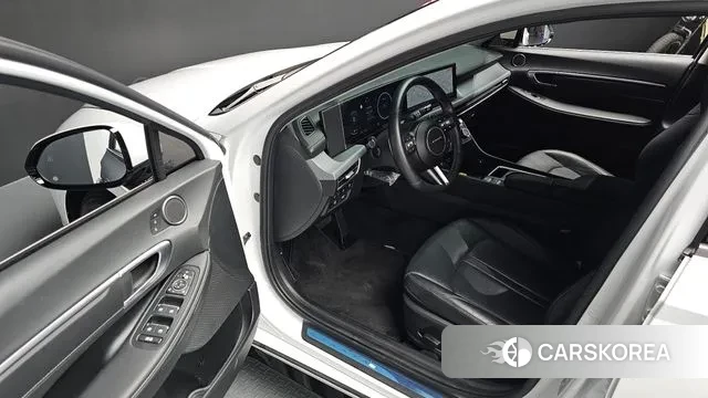 Hyundai Sonata D Edge (DN8) 2023 Белый из Кореи, фото 2