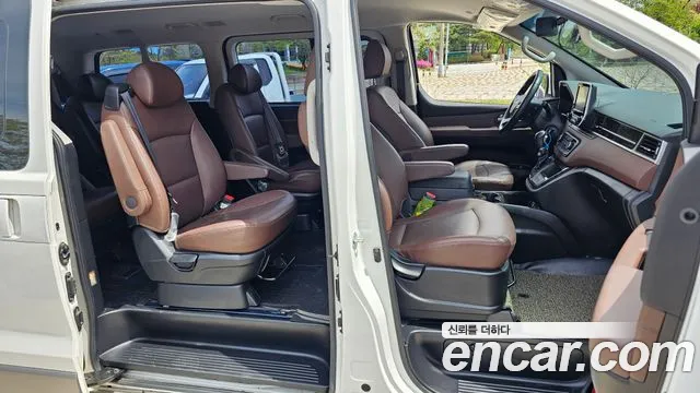 Hyundai The New Grand Starex id 2653729 из Кореи 2