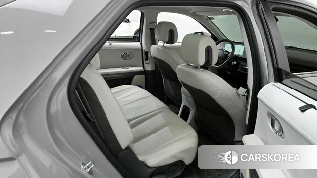 Hyundai Ionic 5 2021 Серебристо-серый из Кореи, фото 2