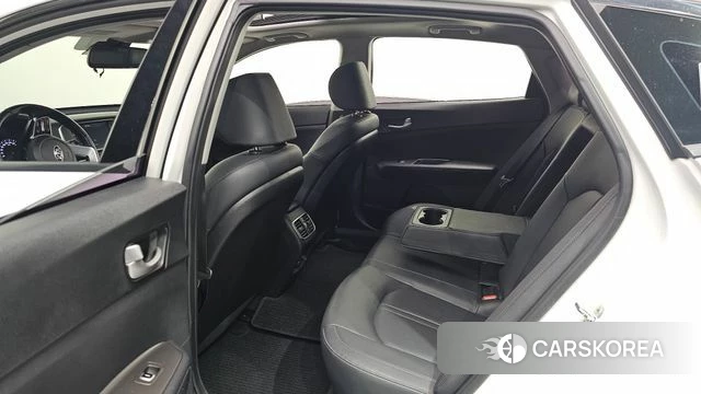 Kia The New K5 2nd generation 2019 Белый из Кореи, фото 2