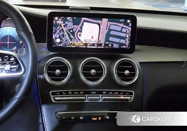 Mercedes-Benz GLC-Class X253 2023 Белый из Кореи, фото 2