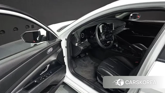 Hyundai Avante (CN7) 2021 Белый из Кореи, фото 2