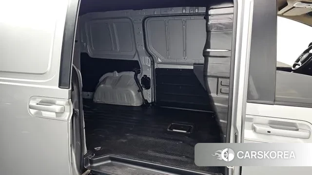 Hyundai Staria 2021 Серебристо-серый из Кореи, фото 2