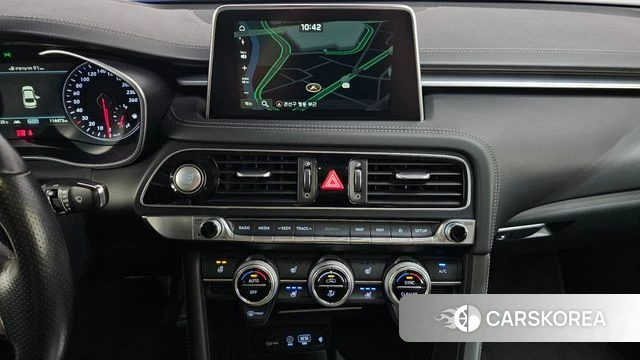 Genesis G70 2018 Синий из Кореи, фото 2