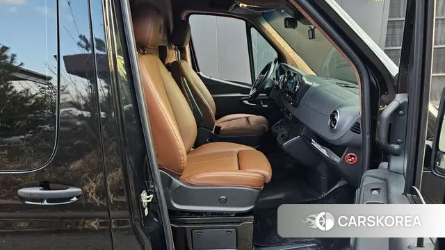 Mercedes-Benz Sprinter 2022 Черный из Кореи, фото 2