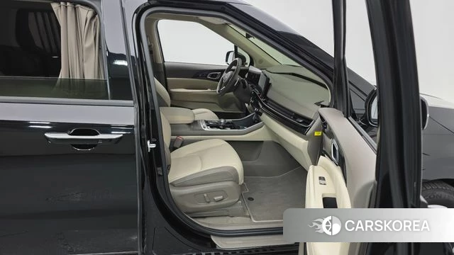 Kia The New Carnival 4th Generation 2024 Черный из Кореи, фото 2