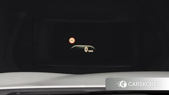 BMW 5 Series (G30) 2019 Белый из Кореи, фото 2