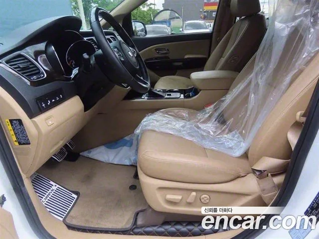 Kia The New Carnival 2019 Белый из Кореи, фото 2