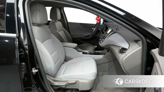 Chevrolet (GM Daewoo) All New Malibu 2018 Черный из Кореи, фото 2