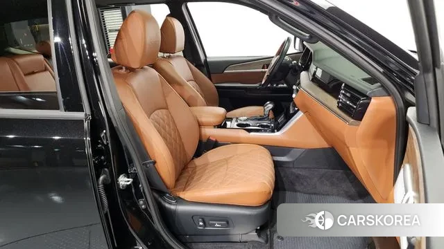 Kia Mohave Master 2023 Черный из Кореи, фото 2