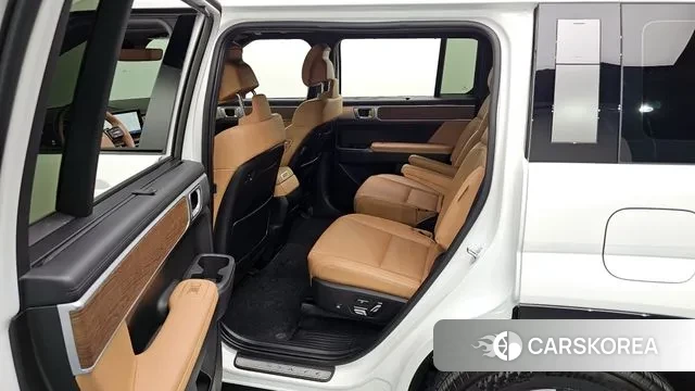 Hyundai Santa Fe (MX5) 2023 Белый из Кореи, фото 2