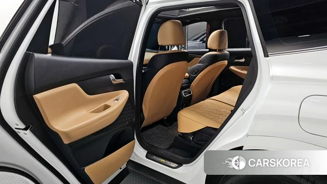 Hyundai The New Santa Fe 2022 Белый из Кореи, фото 2