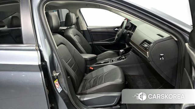 Volkswagen 7th Generation of Jetta 2020 Серый из Кореи, фото 2