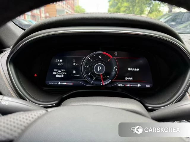 Cadillac CT5 2024 Черный из Китая, фото 2