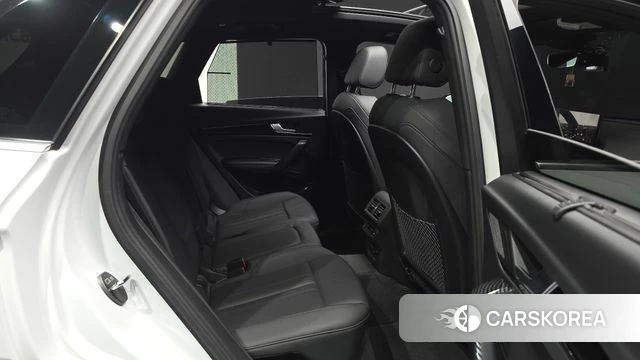 Audi Q5 (FY) 2022 Белый из Кореи, фото 2