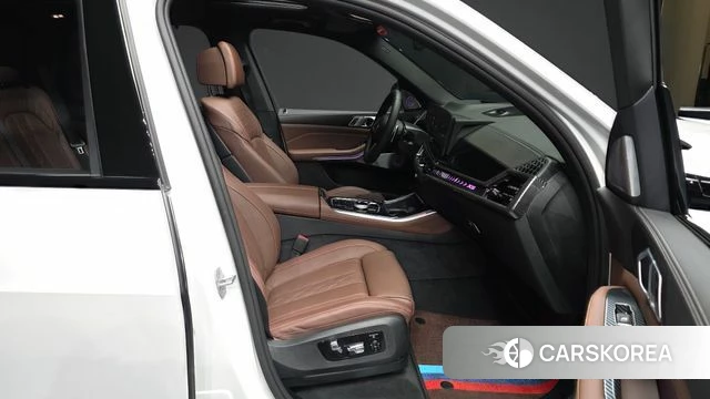 BMW X5 (G05) 2025 Белый из Кореи, фото 2