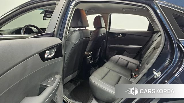 Kia The New K3 2nd generation 2021 Синий из Кореи, фото 2