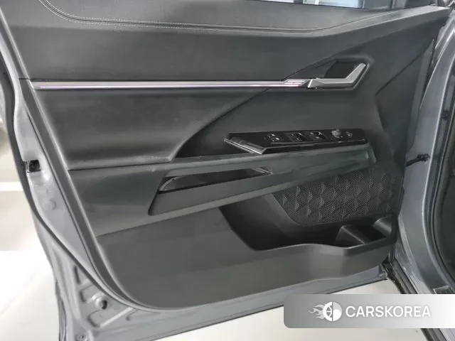 Ssangyong Torres 2023 Серебристо-серый из Кореи, фото 2