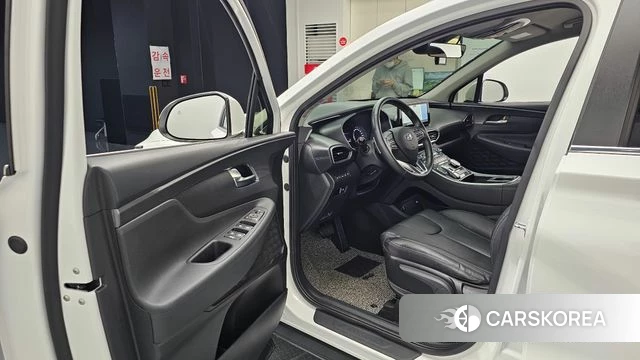 Hyundai The New Santa Fe 2023 Белый из Кореи, фото 2