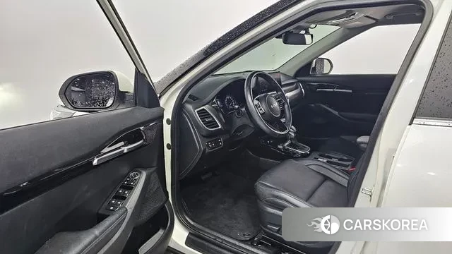 Kia Seltos 2021 Белый из Кореи, фото 2