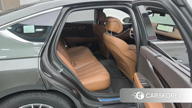 Genesis G80 (RG3) 2022 Черный из Кореи, фото 2
