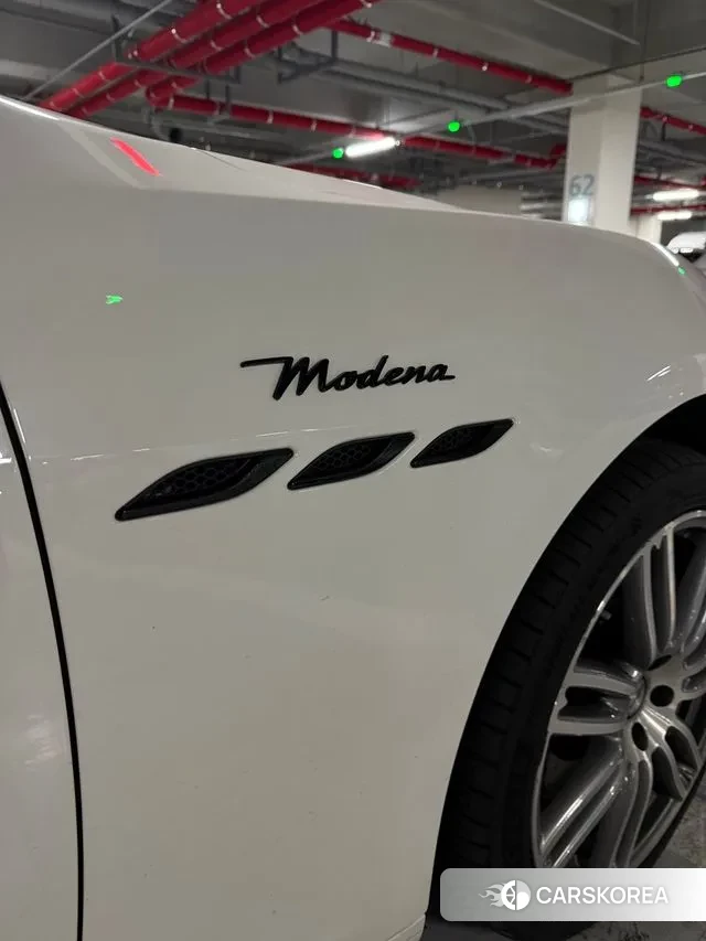 Maserati Ghibli 2019 Белый из Кореи, фото 2