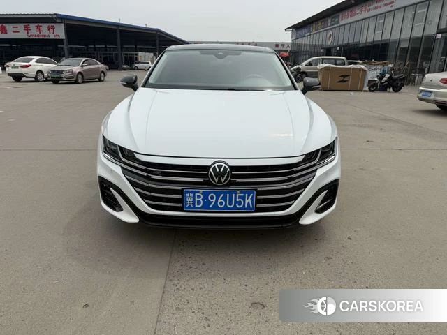 Volkswagen CC 2022 Белый из Китая, фото 2