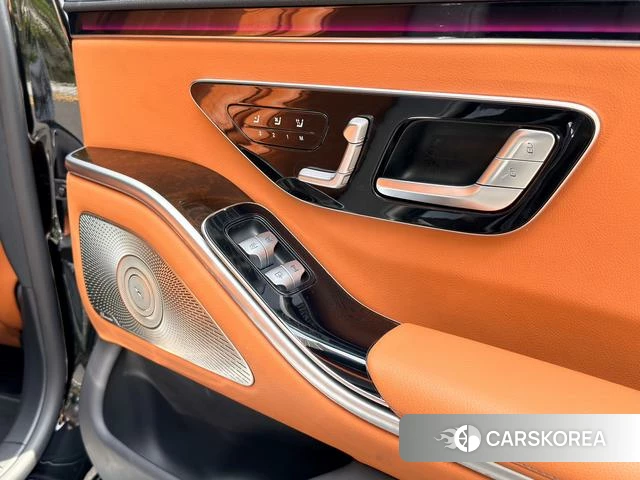 Mercedes-Benz S-class 2021 Черный из Китая, фото 2