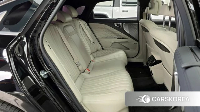 Kia K8 Hybrid 2022 Черный из Кореи, фото 2